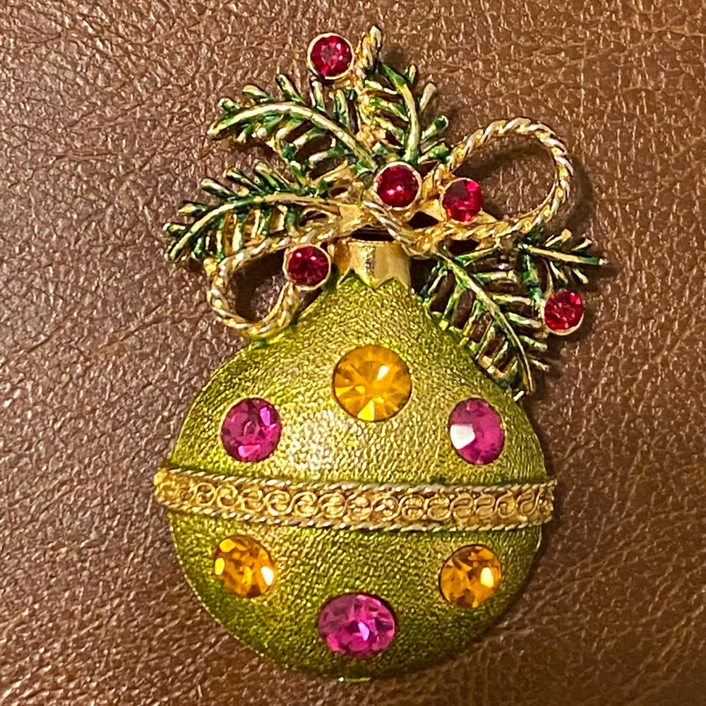 Vintage Green Christmas Ornament Rhinestone Brooch Pin